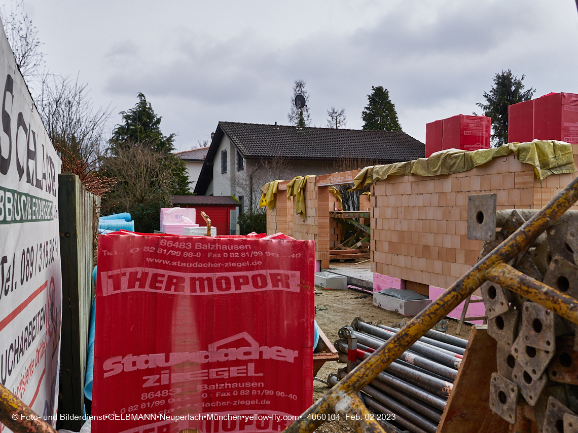 02.02.2023 - Baustelle Niederalmstraße 16 in Neuperlach
